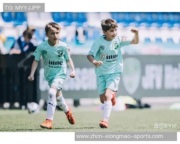 德国青年足球训练的创新方法与实践探索推动青少年足球发展